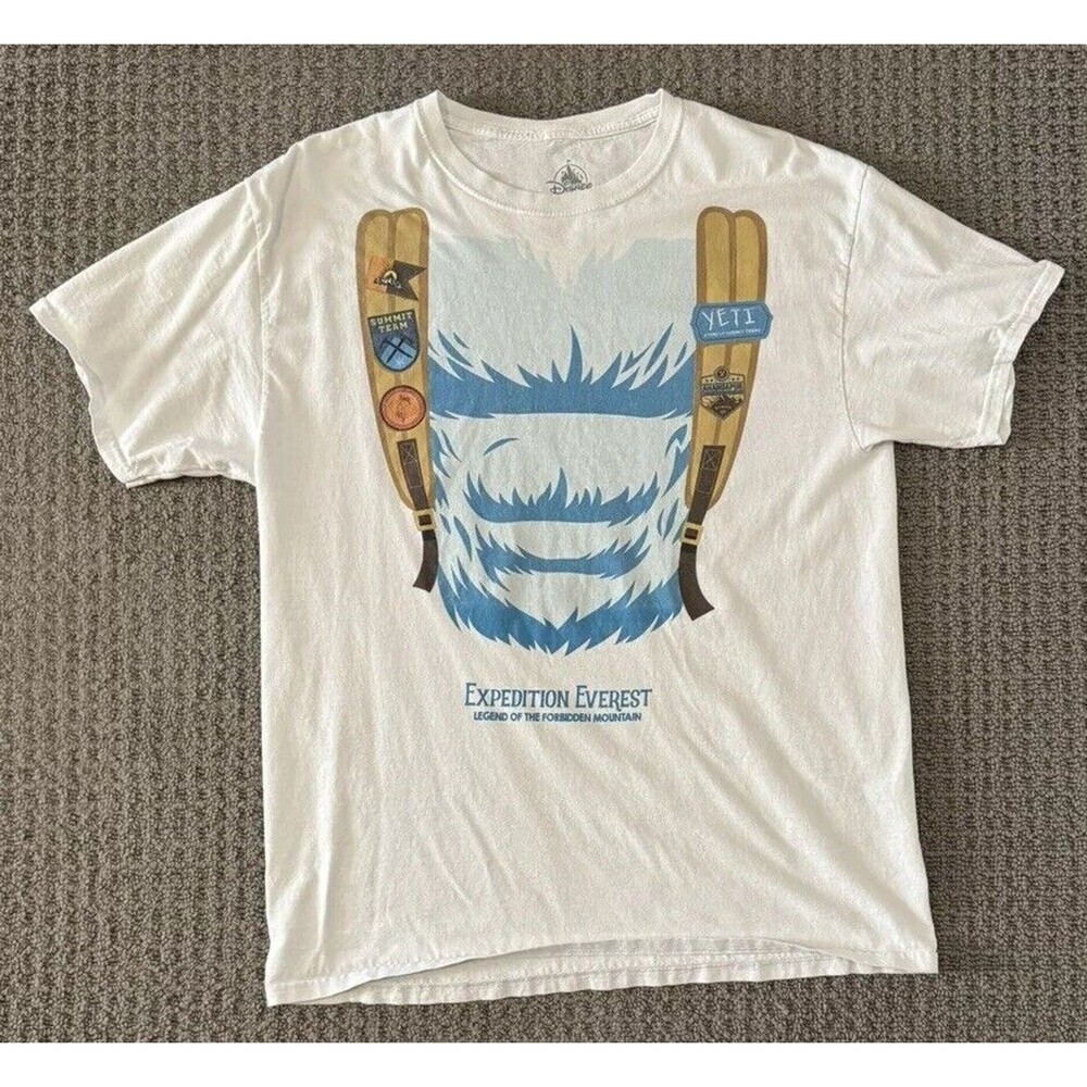 Expedition Everest Disney T-Shirt Size large Excellent used condition